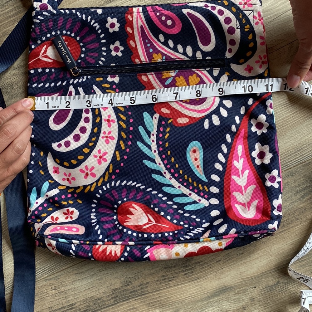 Vera Bradley Paisley Crossbody Bag - Picture 5 of 5